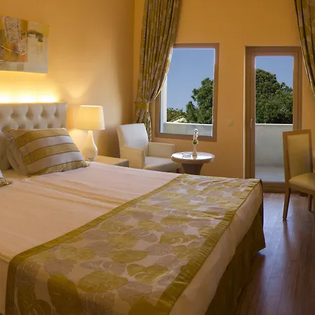 Selectum Noa فندق 5*