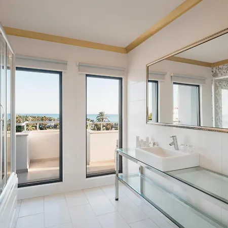 Selectum Noa Szálloda 5*