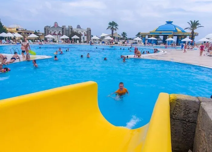 Selectum Noa فندق 5*