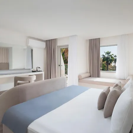 Selectum Noa 호텔 5*